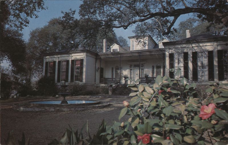 The Wigwam Antiques & Interiors, Natchez, MS Mississippi