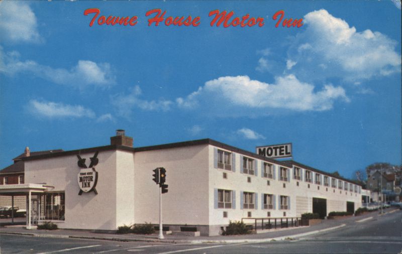 Towne House Motor Inn Restaurant & Lounge Watertown Massachusetts