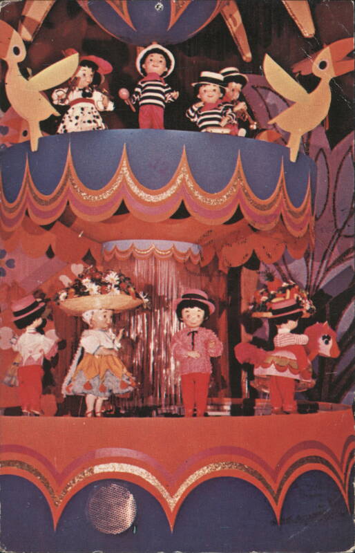 Walt Disney World It's a Small World Dolls