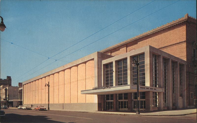 Ellis Auditorium, Modernized, Air-Conditioned, Escalators Memphis Tennessee