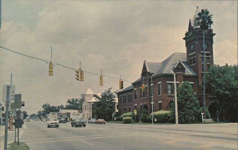 Bradford County Historic Courthouse, US 301, Starke, FL Florida