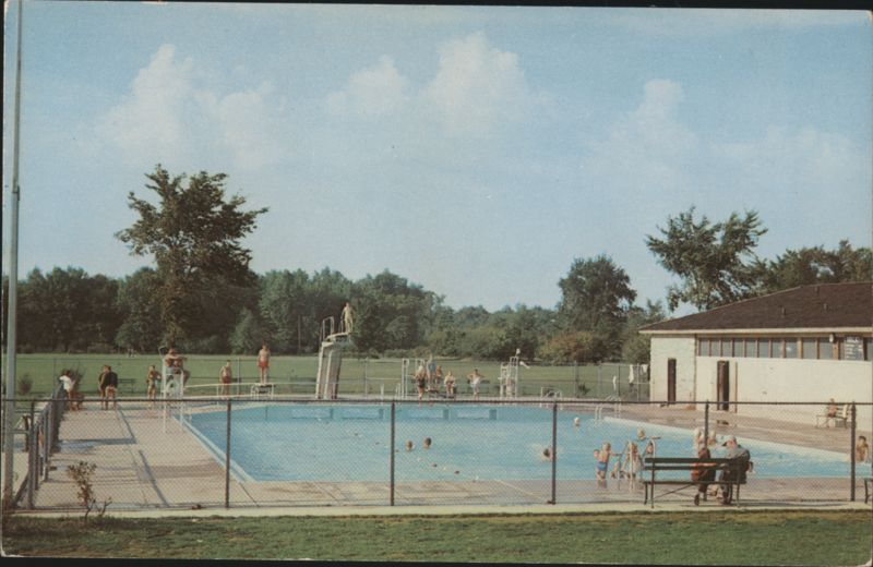 Swimming Pool at McMILLEN PARK, Fort Wayne, Indiana