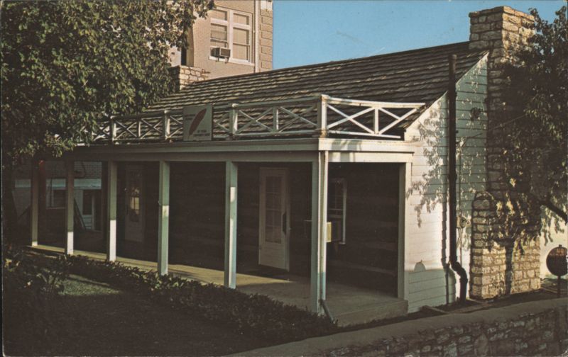 Log Cabin Courthouse, Independence, MO Missouri