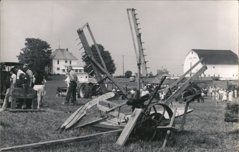 Logan Farm Agricultural Fair Farm Machinery Farming