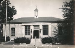 United States Post Office, Newton, Illinois Postcard