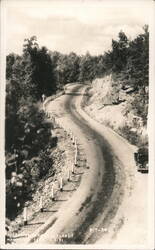 Winding Road, U.S. 41, Cumberland Mountains Postcard