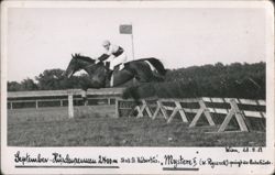 September-Hürdenrennen Mystere I W. Rysanek Jumping Hurdle Postcard