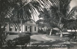 Martin County Hospital Postcard