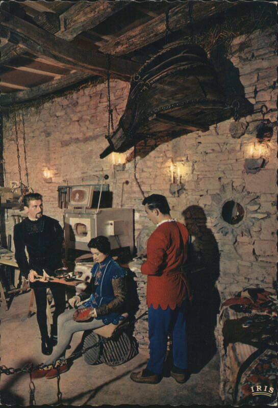 Le Lot - Terre des Merveilles - Enamel Workshop