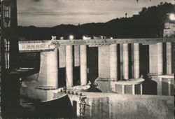 Barrage d'ARGENTAT (Corrèze) Postcard