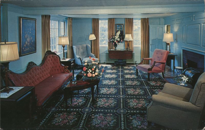 Coonamasset Inn, Lounge Falmouth Massachusetts