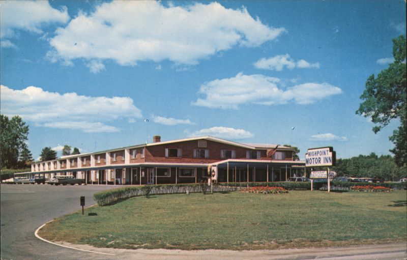 Highpoint Motor Inn, Restaurant-Cocktail Lounge, Pool Chicopee Falls Massachusetts