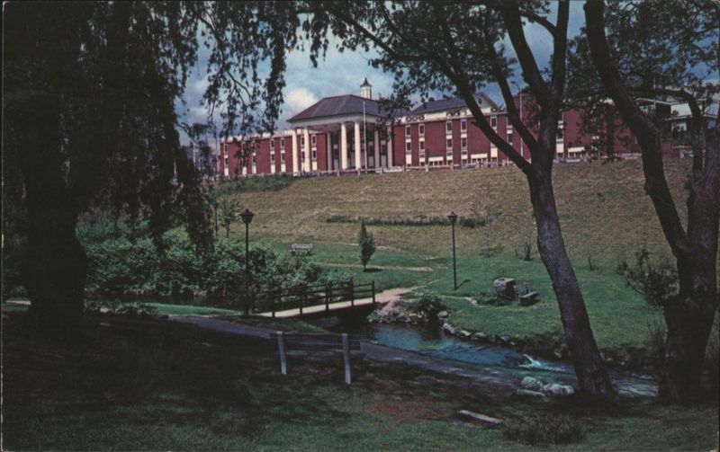 The Governor Carver Motor Inn, Plymouth, MA Massachusetts