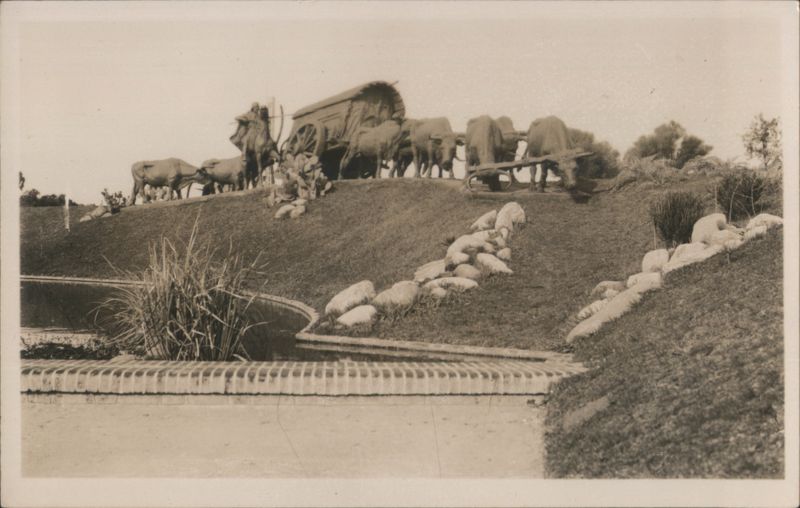 Early Settlers Covered Wagons & Oxen, Montevideo Uruguay
