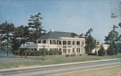 Towne Lyne House, Suntaug Lake, Lynnfield Postcard