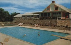 Governor Prence Motor Lodges Swimming Pool Postcard