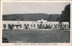 Pioneer Valley Motel, Bernardston, Massachusetts Postcard