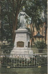 Hannah Duston Statue, Haverhill, MA Postcard