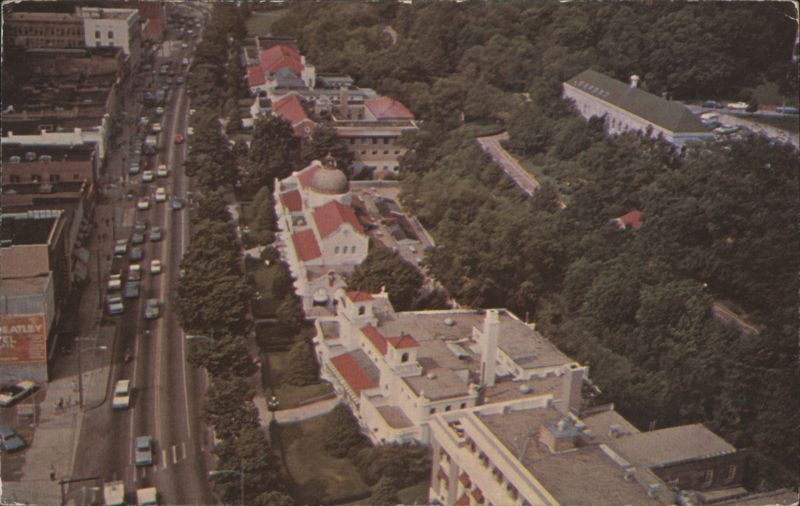 Central Ave. & Magnolia Bordered Bath House Row, Hot Springs Arkansas