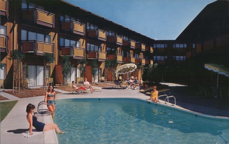 Ben Farlatti's Tiburon Lodge California
