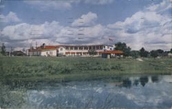 Rio Vista on the Beautiful Menominee River, Menominee Postcard