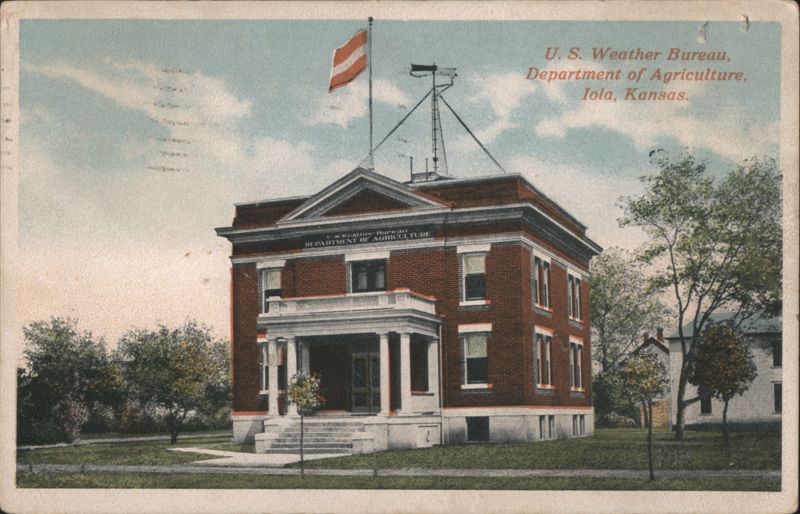 U. S. Weather Bureau, Department of Agriculture, Iola, Kansas