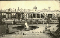 National Galiery, Trafalgar Square London, England Postcard Postcard