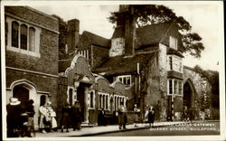 The Museum And Castle Gateway, Quarry Street Postcard