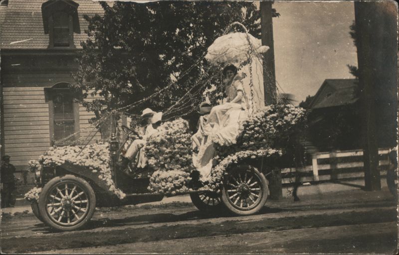 Decorated Automobile Flower Parade Float Early 1900s