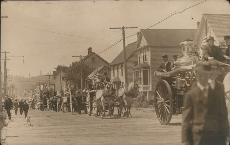 Parade Procession Horse Drawn Fire Engine American Flags