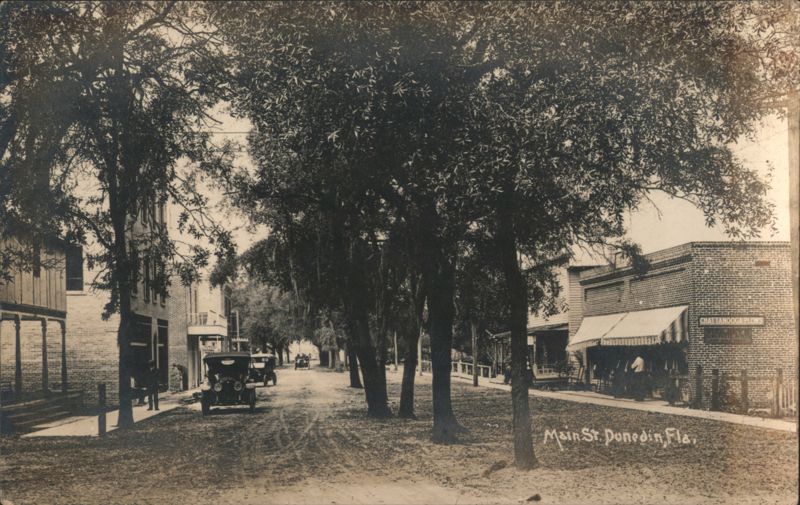 Main Street Scene, Oak Trees & Vintage Cars, Dunedin FL Florida