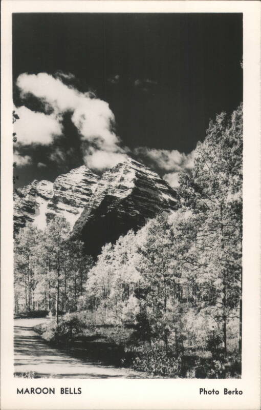 Maroon Bells Mountain Peaks Landscape, Aspen Colorado