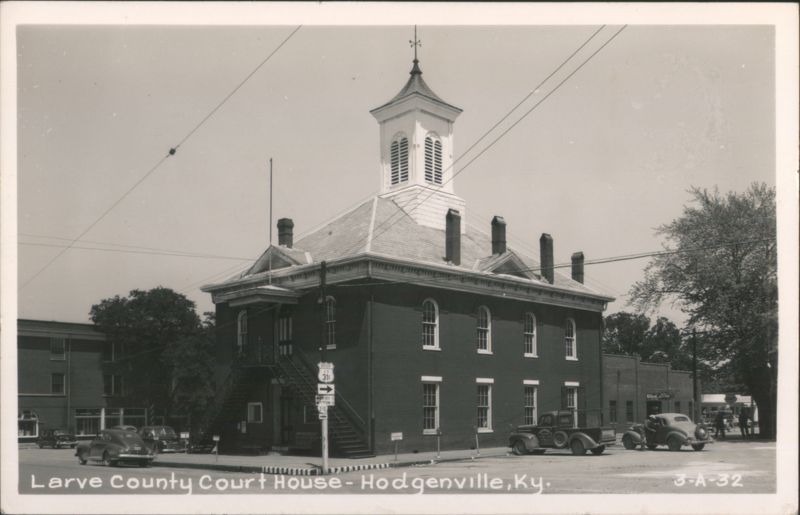 Larue County Court House, Hodgenville, Kentucky