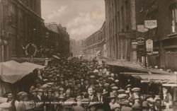 Petticoat Lane Market Sunday Morning Crowd Aldgate Postcard