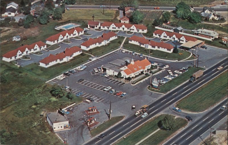 Dutch Village Motel & Howard Johnson Restaurant New Castle Delaware