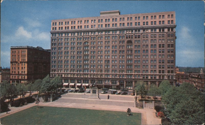 DuPont deNemours Building, Rodney Square Wilmington Delaware