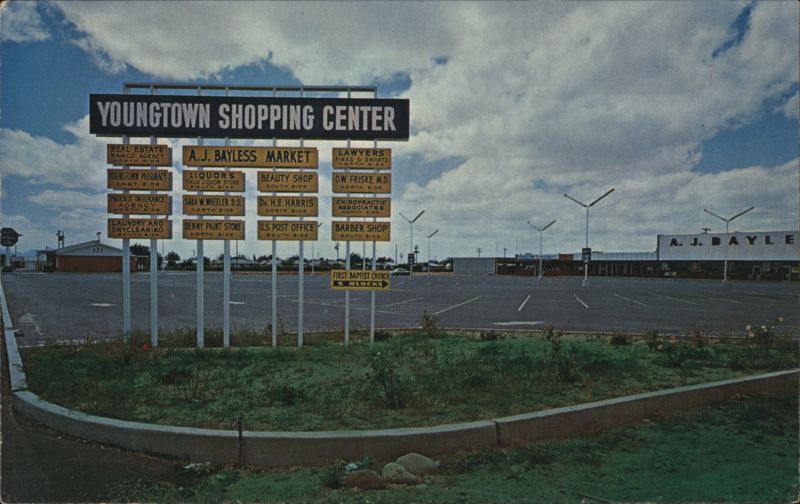 Youngtown Shopping Center, A.J. Bayless Market Arizona