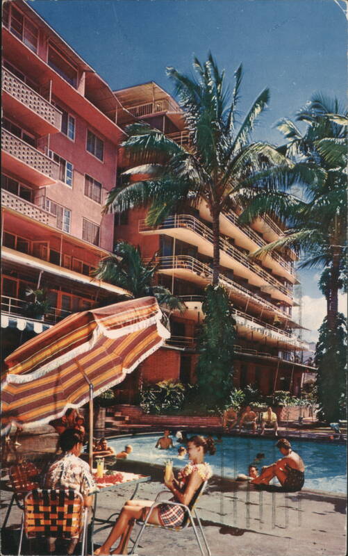 Edgewater Hotel Waikiki Pool Scene Palm Trees Hawaii