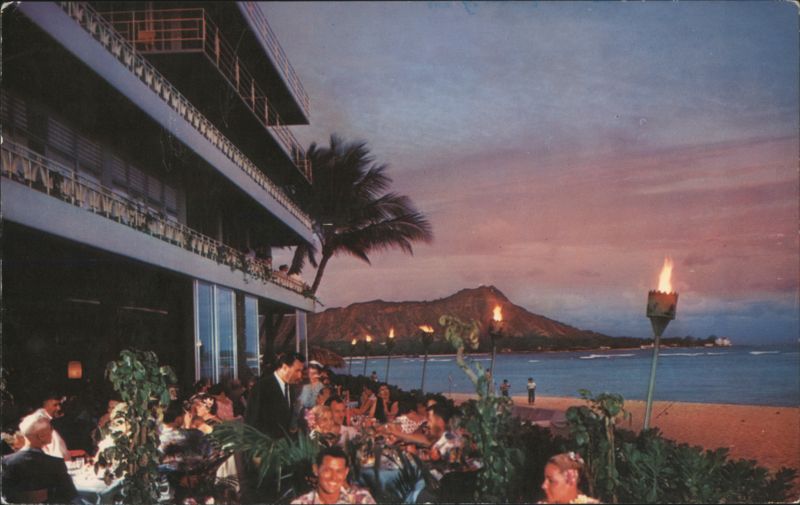 Reef Hotel Waikiki Beach Diamond Head Sunset Luau Honolulu Hawaii