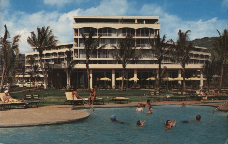Maui Hilton, Kaanapali Beach, Pool & Palm Trees Hawaii