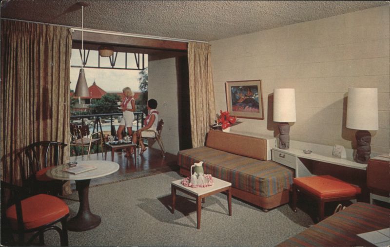 Kona Inn, Kailua-Kona, HI - Guest Room & Pool Terrace Hawaii