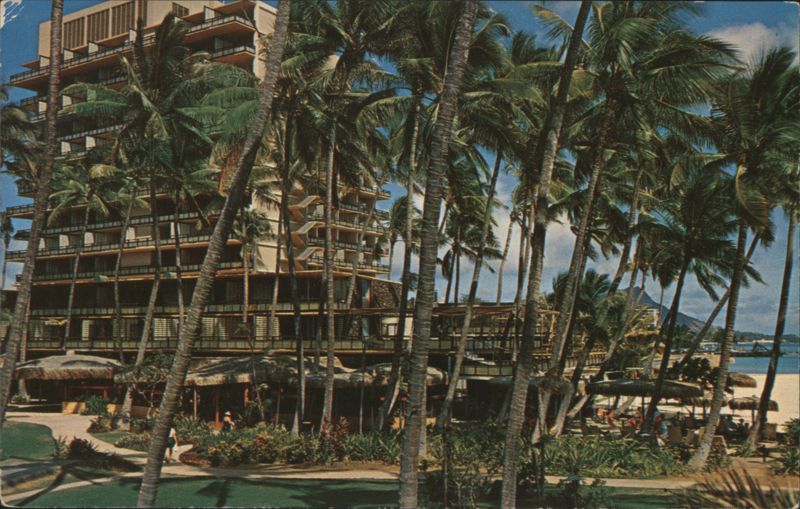 Hawaiian Village Hotel, Waikiki Beach, Diamond Head Honolulu