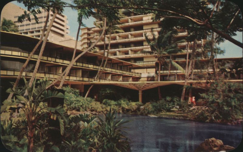 Hilton Hawaiian Village Hotel Lobby Gardens Honolulu