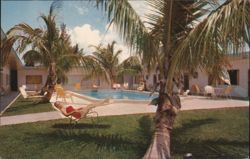 FUN 'N SUN MOTEL, Pool, Palm Trees, Clearwater Beach, FL Postcard
