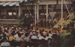 BROADCASTING 'HAWAII CALLS' Hula Dancers & Audience Postcard