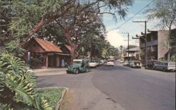 Alii Drive, Kailua-Kona Street Scene Postcard