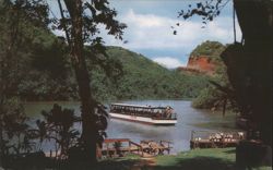 Smith's Motor Boat Landing Fern Grotto Wailua River Kauai HI Postcard