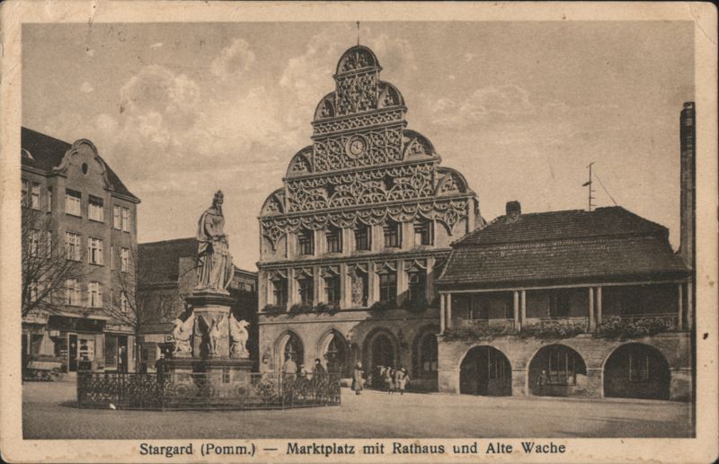 Stargard (Pomm.) - Marktplatz mit Rathaus und Alte Wache Poland