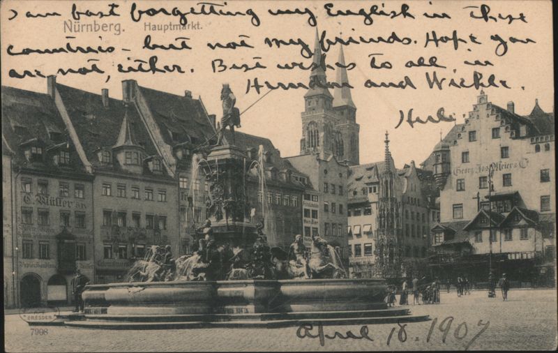 Nürnberg Hauptmarkt Schöner Brunnen Fountain Germany