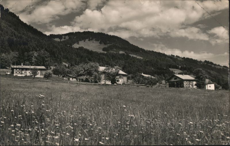 Kierwang - Rural Houses, Fields & Mountains